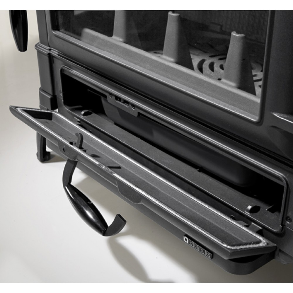 Salamandra ferro fundido a lenha com forno italiana  La Nordica Isotta Forno, 9.7kW | Salamandras a lenha com forno | Salamandras a lenha |